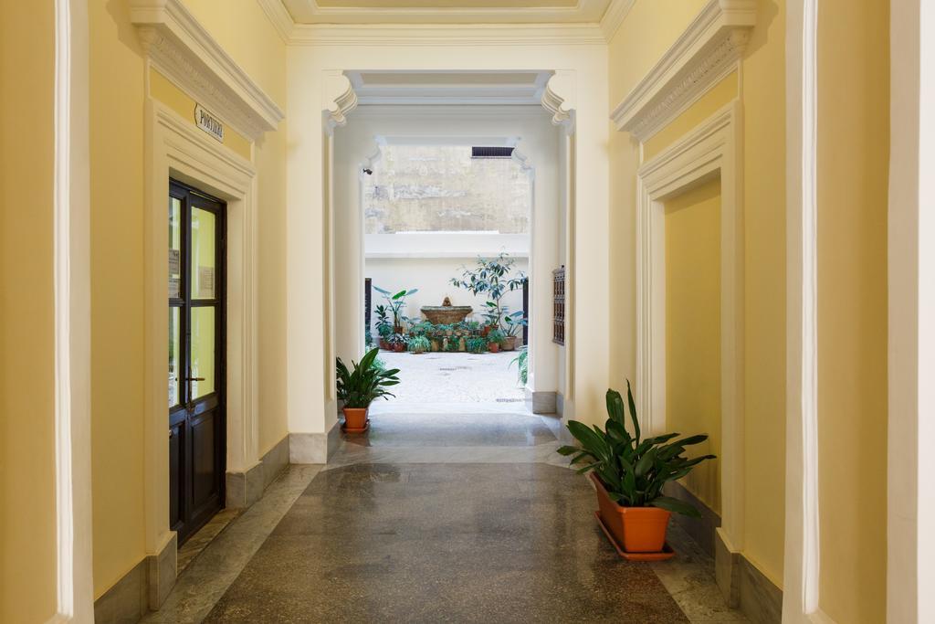 Modern Comfort, Poetic Charm Ρώμη Εξωτερικό φωτογραφία